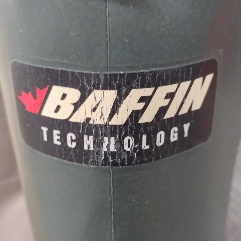 Baffin insulated waterproof rubber boots 11